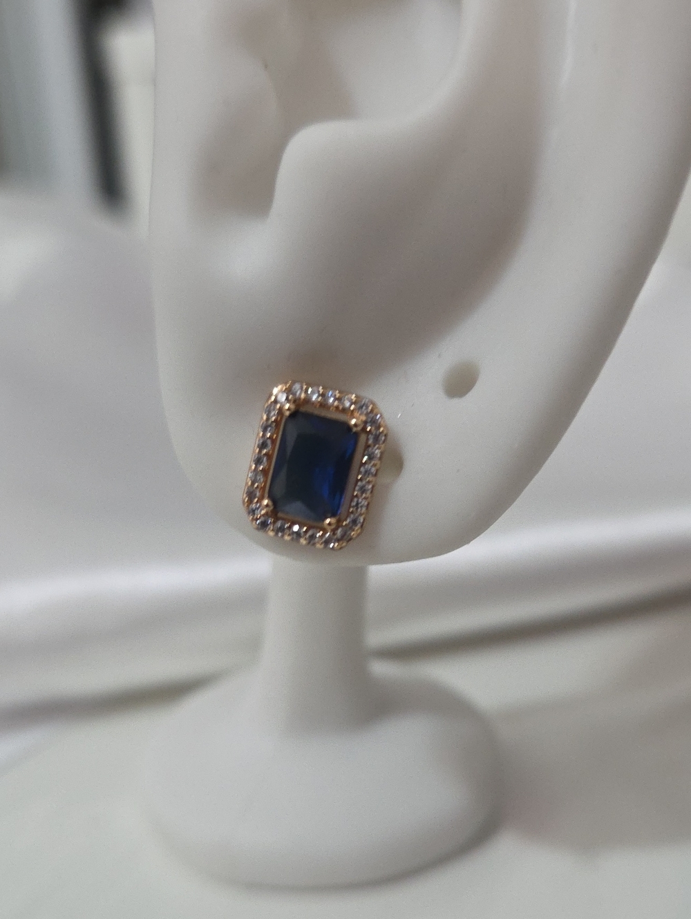 14K Laminated Gold Blue Crystal Halo Stud Earrings - Women Jewelry